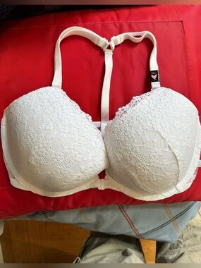 Victoria Secret White Lace T-Back Bra